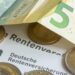 rentenversicherungsbericht:-renten-sollen-jaehrlich-um-etwa-2,8-prozent-steigen