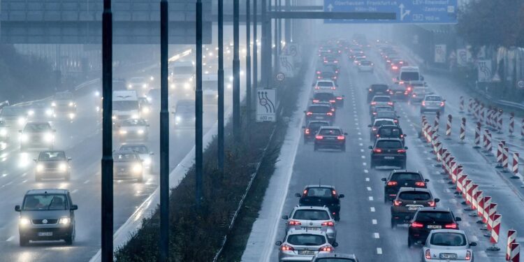 tempolimit-bringt-offenbar-mehr-co2-einsparung-als-gedacht