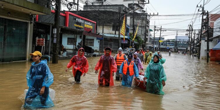 verheerende-fluten-in-suedostasien-–-opferzahlen-steigen