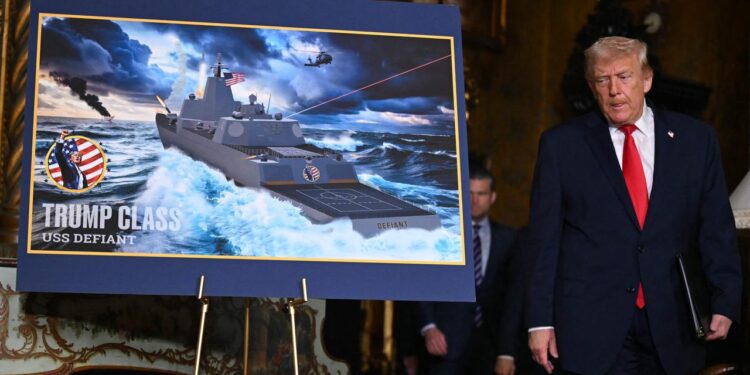 trump-kuendigt-bau-neuer-schlachtschiffe-fuer-us-marine-an