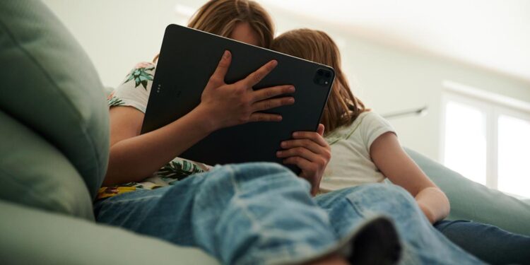 cybersicherheit-–-was-sollten-junge-menschen-wissen