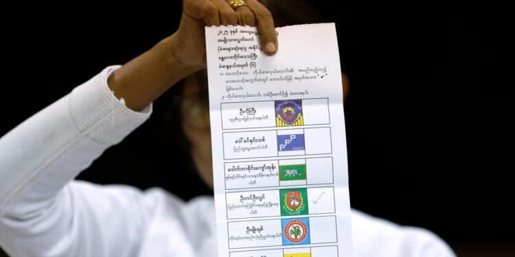 myanmars-militaerjunta-laesst-waehlen-–-beteiligung-eher-gering