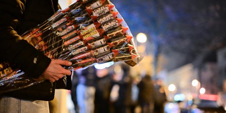 verkauf-von-silvester-feuerwerkskoerpern-startet