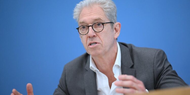 kassenaerzte-chef-will-„kontaktgebuehr“-bei-jedem-arztbesuch