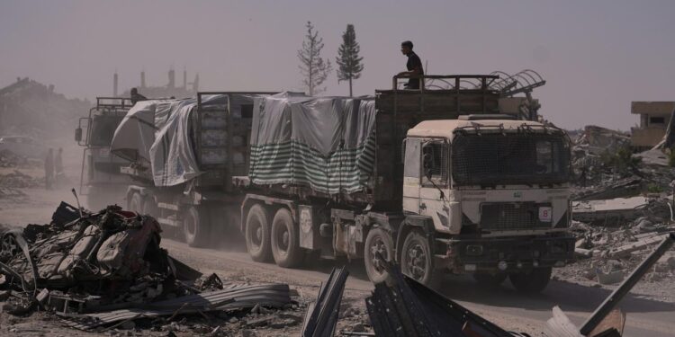 einsaetze-im-gazastreifen:-israel-entzieht-37-hilfsorganisationen-die-lizenz