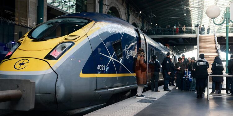 aermelkanal:-eurostar-sagt-zuege-wegen-problemen-im-eurotunnel-ab