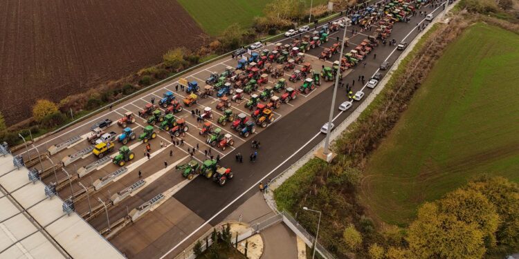 nach-korruptionsskandal:-massive-proteste-griechischer-landwirte