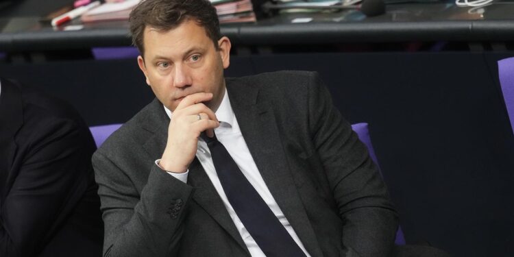 klingbeil-pocht-auf-eigene-schwarz-rote-mehrheit-fuer-rentenpaket