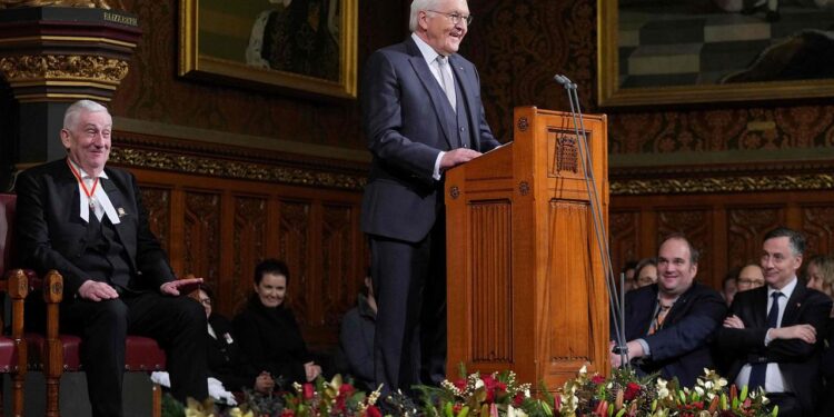 grossbritannien:-steinmeier-ruft-zur-verteidigung-der-demokratie-auf