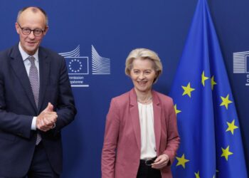 merz-spricht-von-„konstruktivem-austausch“-ueber-russische-gelder