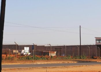 us-deportationen-nach-eswatini:-unmut-ueber-geheimen-millionendeal