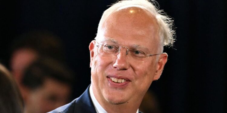 moskaus-chefunterhaendler-verspottet-merz-nach-geleaktem-gespraech