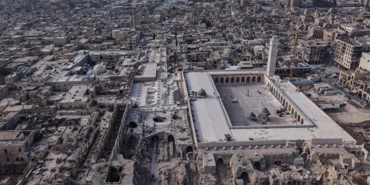 aufschwung-in-syrien-laesst-ein-jahr-nach-assad-auf-sich-warten