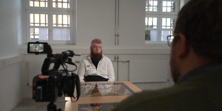 is-anhaenger-plante-allianz-zwischen-islamisten-und-neonazis