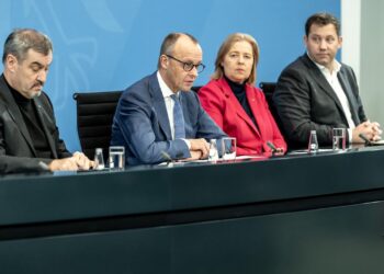 regierung-will-klagen-bei-infrastrukturprojekten-einschraenken