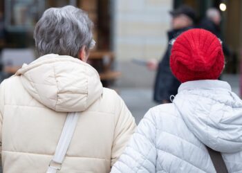 arbeitsgruppe-stellt-plaene-zur-finanzierung-von-pflege-vor
