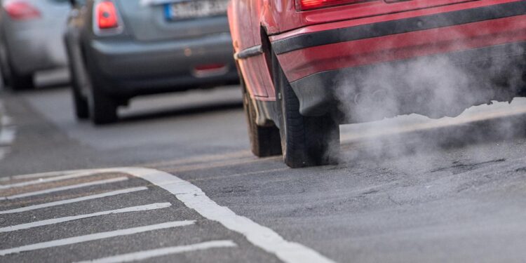 eu-kommission-will-offenbar-verbrenner-aus-zuruecknehmen