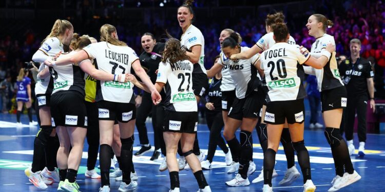 deutsche-handballerinnen-ziehen-ins-wm-finale-ein