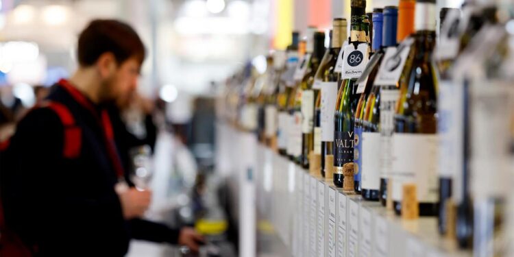 kassenaerzte-chef-gassen-fuer-hoehere-steuern-auf-tabak-und-alkohol