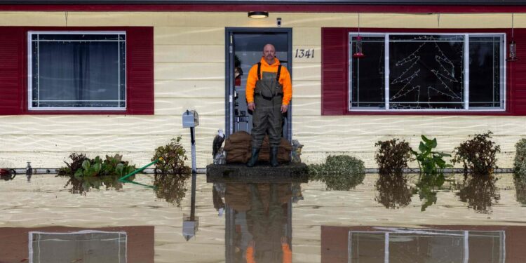 hochwasser-in-den-usa-und-kanada-–-vielen-droht-eine-evakuierung