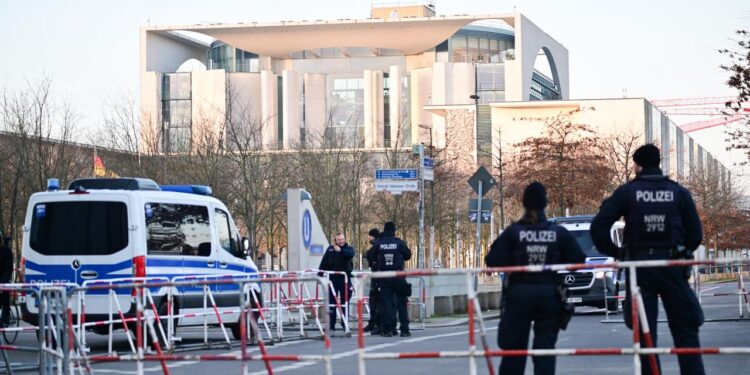 faq-zu-berliner-ukraine-gespraechen:-wer-trifft-wann-wen?