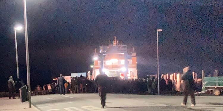 strafbefehle-nach-habeck-blockade-am-faehranleger