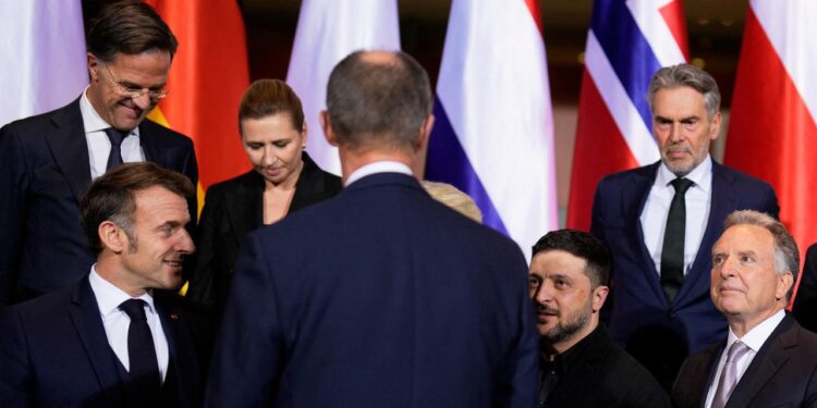 ukraine-gespraeche-in-berlin:-diplomatischer-kraftakt-fuer-merz