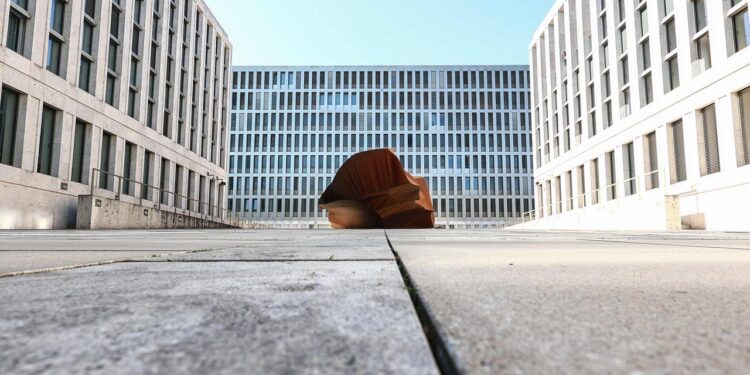 bekommt-der-bnd-durch-ein-neues-gesetz-viel-mehr-befugnisse?