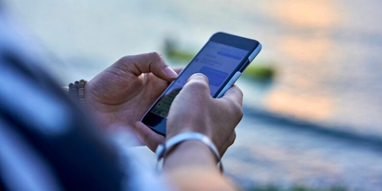 kaufen-deutsche-sicherheitsbehoerden-standortdaten-von-datenhaendlern?