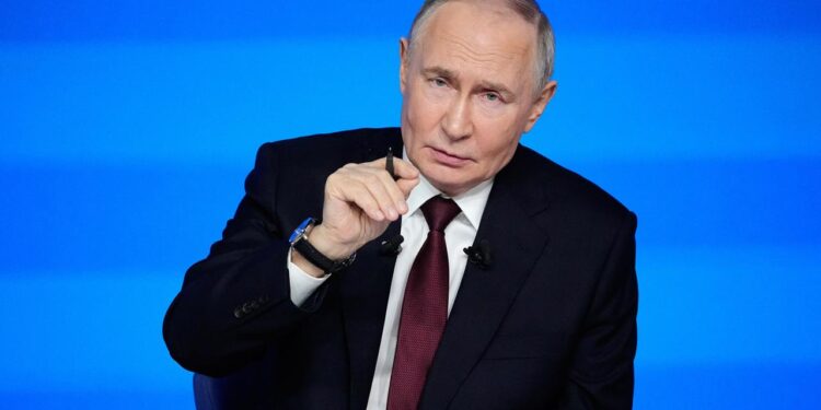 putins-jaehrliche-fragestunde:-propaganda,-warnungen-und-zuversicht