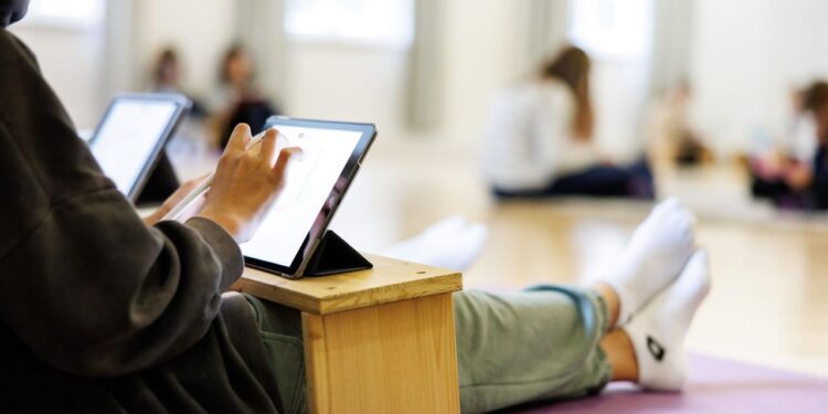 depressionen:-viele-junge-menschen-suchen-rat-beim-ki-coach