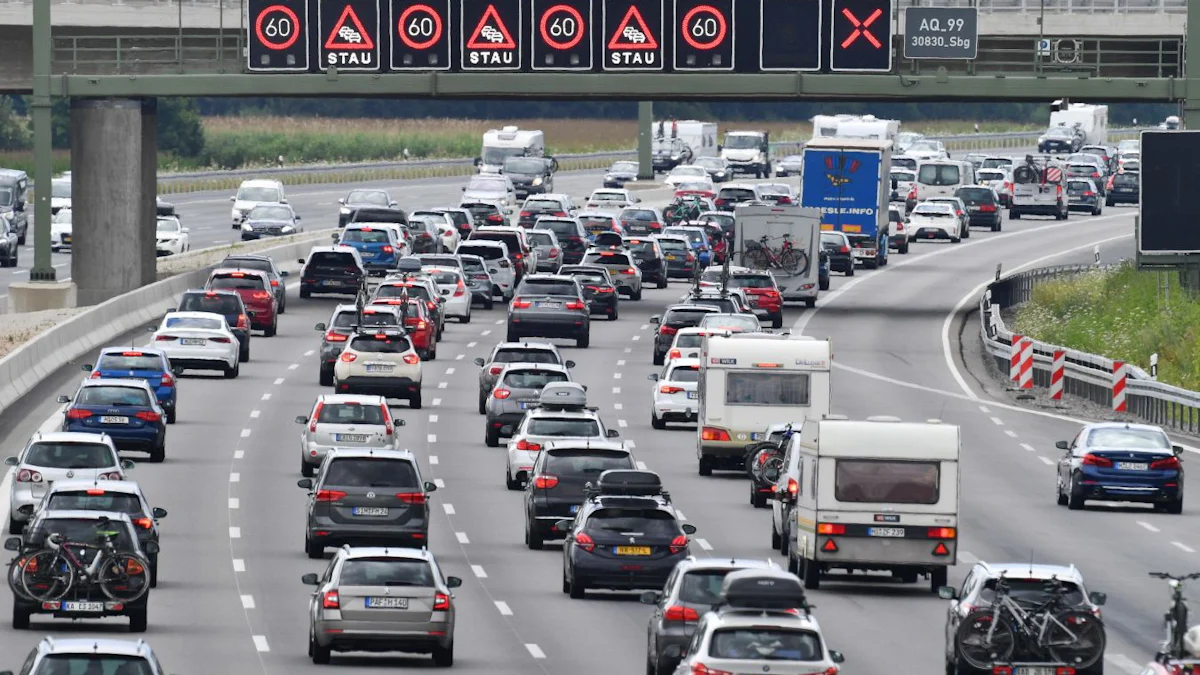 kolumne-„hin-und-weg“:-die-lust-auf-stau