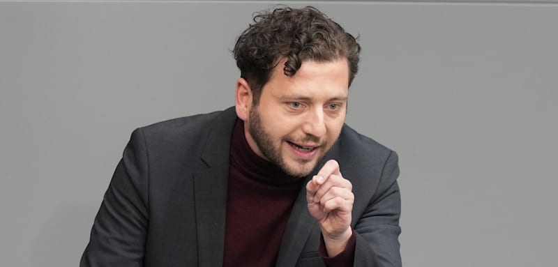 gruenen-chef-fordert-linke-zur-wahl-der-richterkandidaten-auf