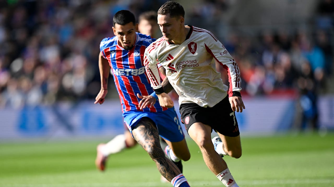 „sehe-nicht,-wo-er-spielen-koennte“-++-„passt-nicht“-–-rooney-ledert-gegen-wirtz!