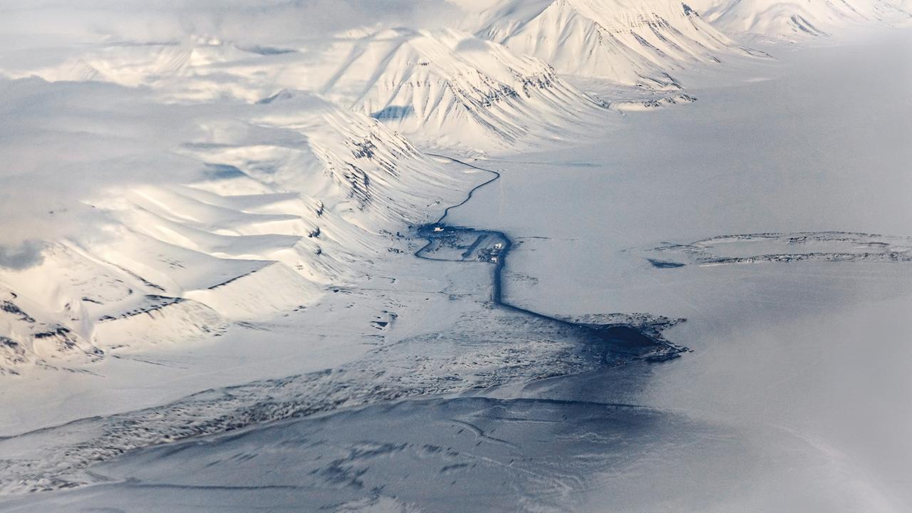 auslaufmodell-fossiler-brennstoff:-beinahe-das-ende-der-kohle-auf-spitzbergen