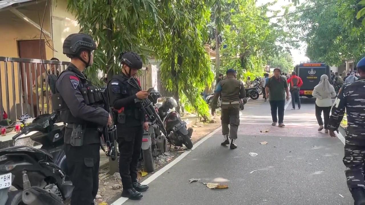 explosion-erschuettert-moschee-in-jakarta