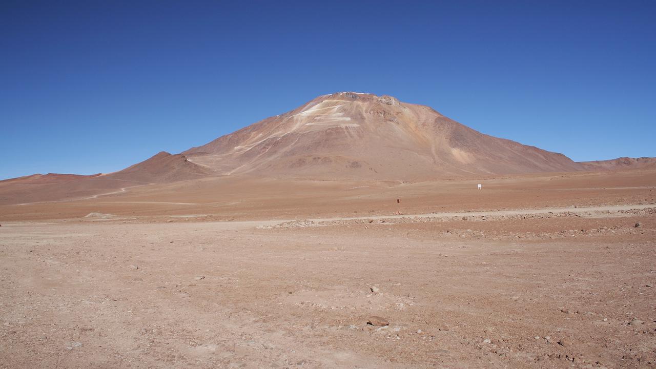 hoechstgelegenes-observatorium-der-welt-in-chile-eroeffnet